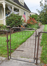 Period Fence and Gate, Fall City