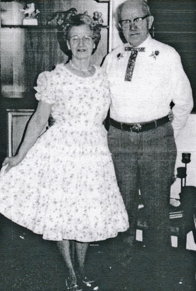 Bill and Eileen - Square Dancing